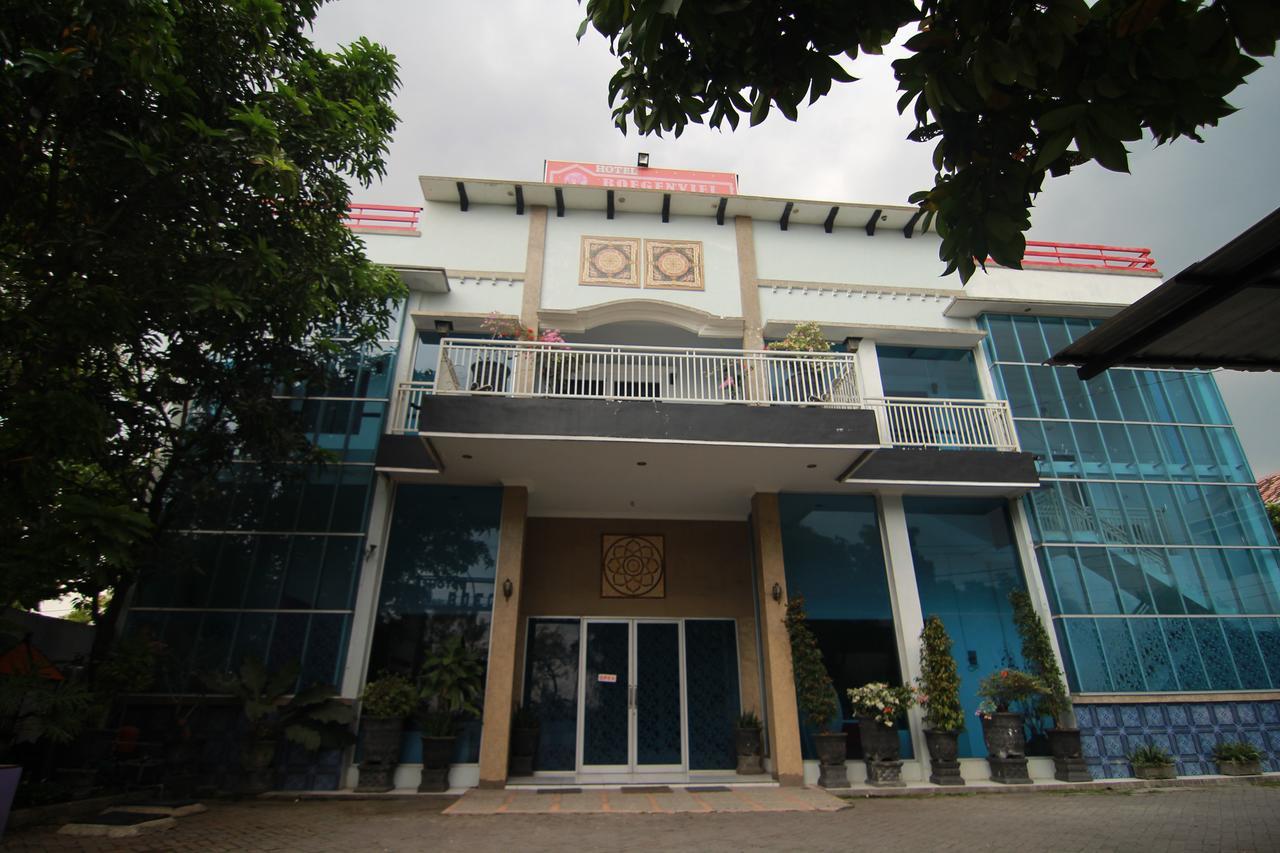 Hotel Boegenviel Syariah Lamongan Екстериор снимка