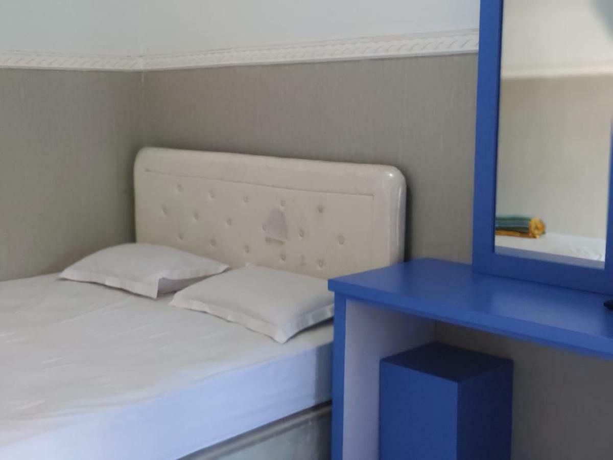 Hotel Boegenviel Syariah Lamongan Екстериор снимка